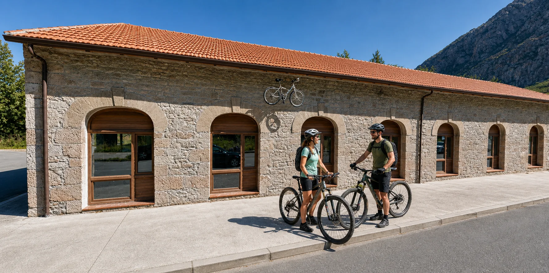 Almacén de bicicletas de Bicisendadeloso en Proaza